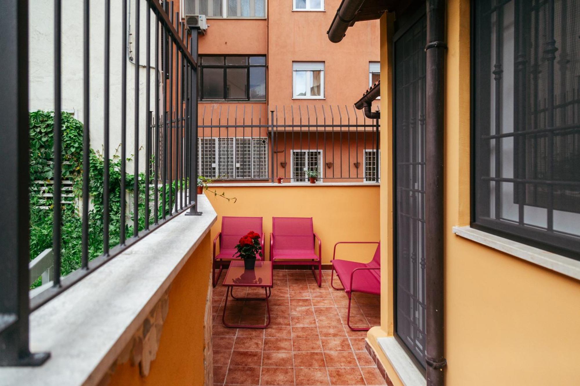 La Casa Di Nonna Peppina A Trastevere โรม ภายนอก รูปภาพ